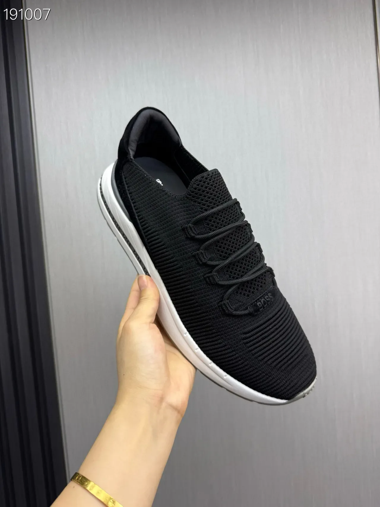 Hugo Boss Black White Knit Upper Ribbed Texture Lifestyle Sneakers 3