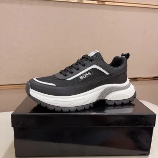 Hugo Boss 黑色白色平台鞋底 网状和合成鞋面 厚底运动鞋