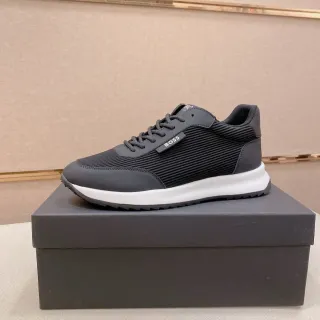 Hugo Boss 黑色 白色 针织纺织上层 对比中底 生活方式运动鞋