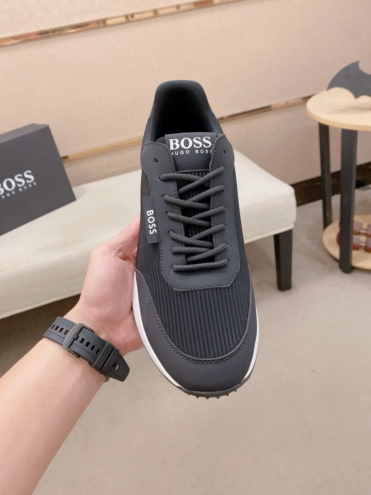 Hugo Boss Black White Ribbed Textile Upper Contrasting Midsole Lifestyle Sneakers 3