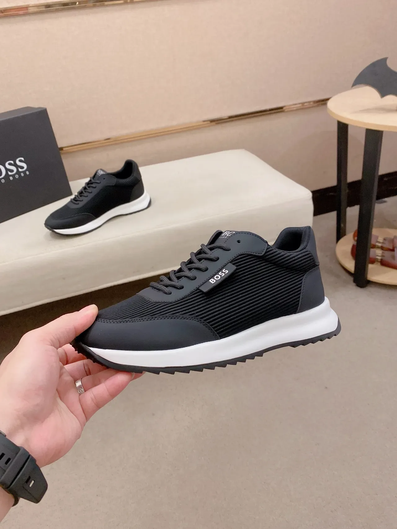 Hugo Boss Black White Ribbed Textile Upper Contrasting Midsole Lifestyle Sneakers 4