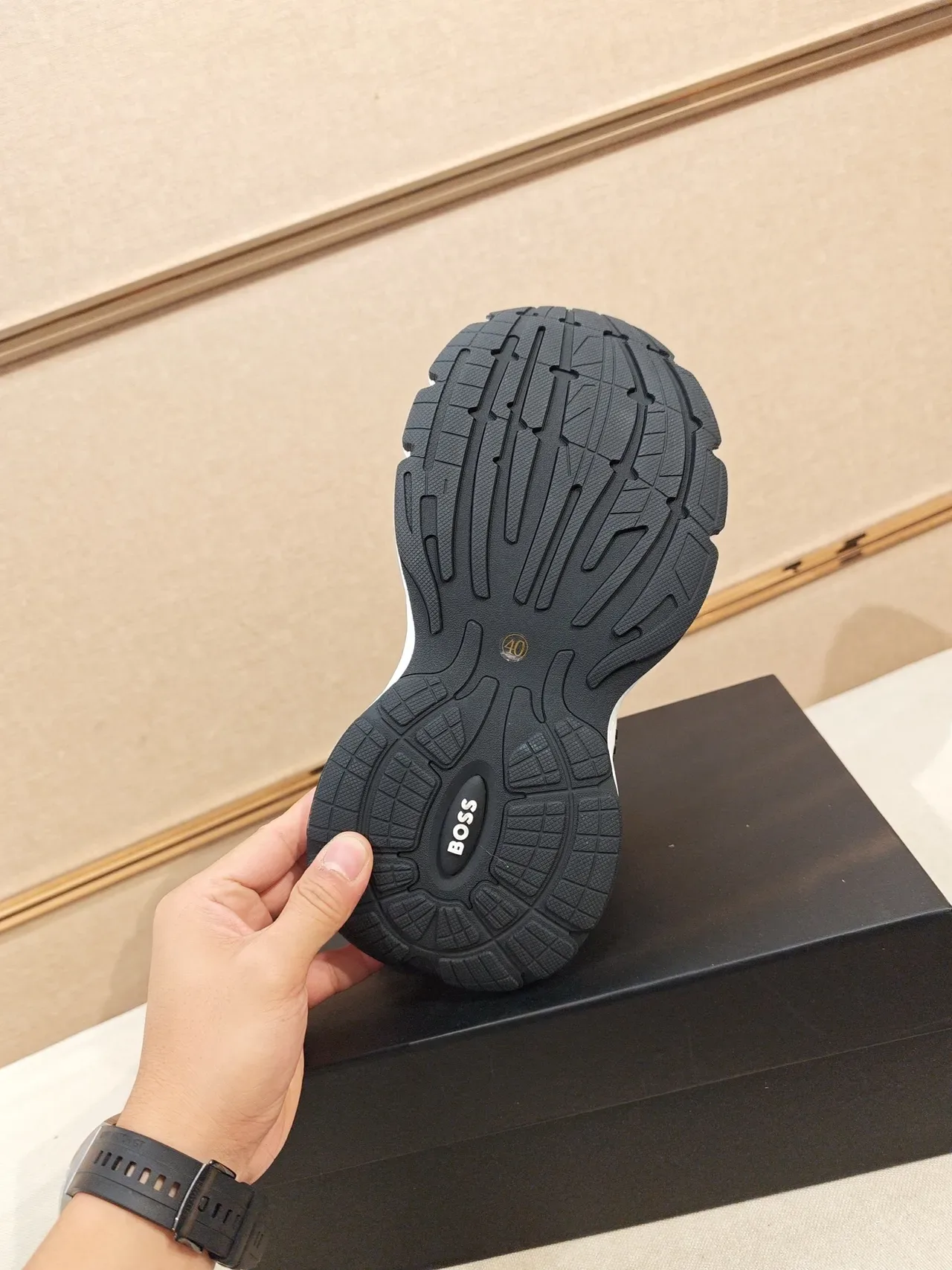 Hugo Boss Cinza e Preto Sola de plataforma Parte superior de material misto Tênis chunky 3