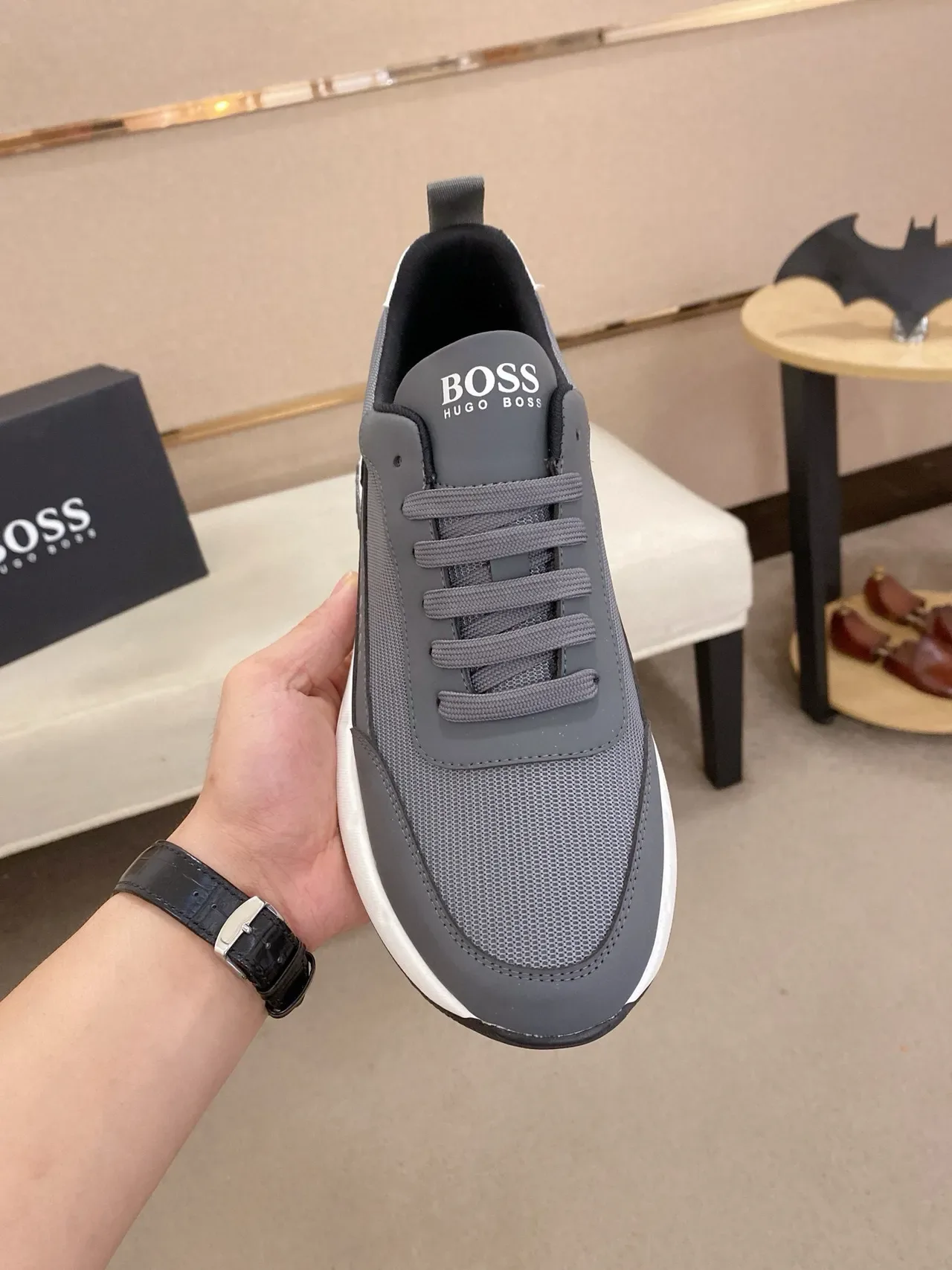 Hugo Boss Gray White জাল এবং সিন্থেটিক উপর নকশাকৃত মিডসোল জীবনধারা স्नিকার 2