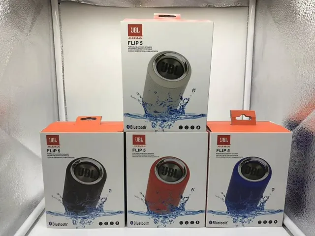 JBL Flip 5 लाल नीली गोलाकार जल-प्रतिरोधी पोर्टेबल स्पीकर 3