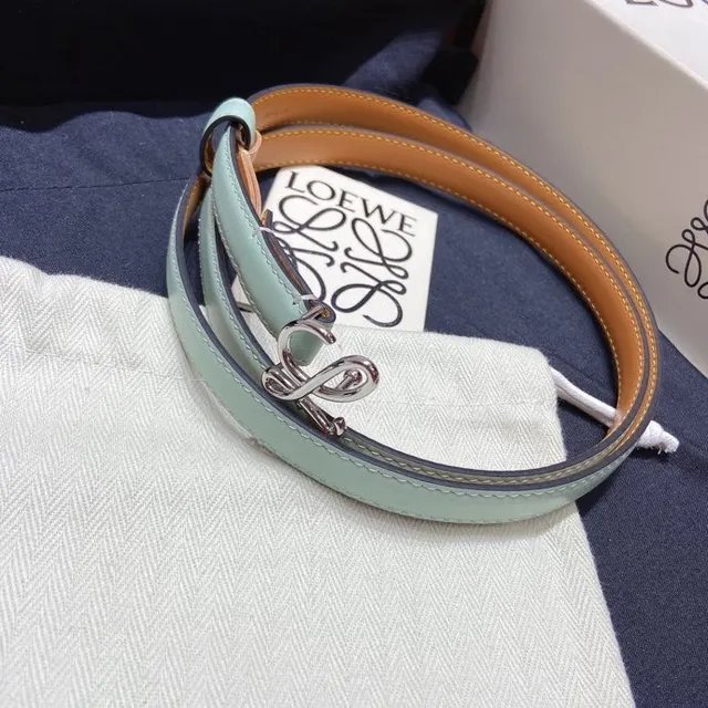 Loewe Anagram Belt 薄荷绿皮革腰带 3