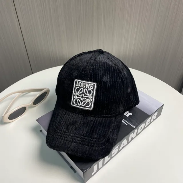 Loewe Anagram Logo Casquette baseball en velours côtelé noir 5