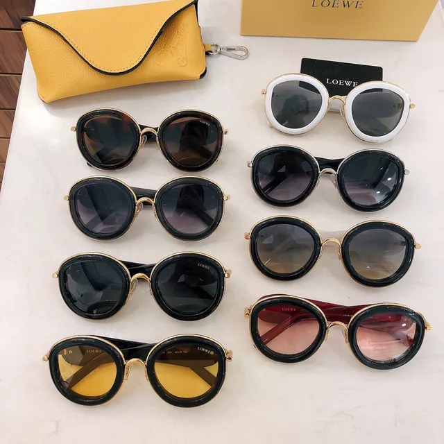 Loeve Gafas de sol redondas de carey y tono dorado 2