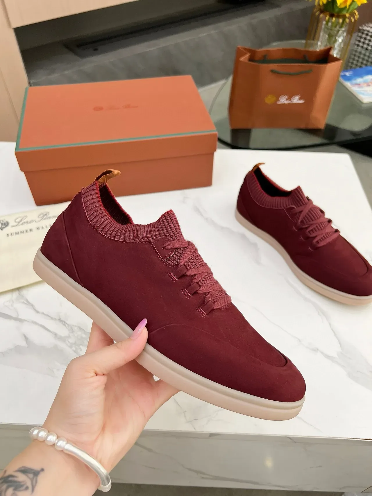 Loewe حذاء رياضي أسلوب حياة بكولار تريكو سويد بورجوندي 2