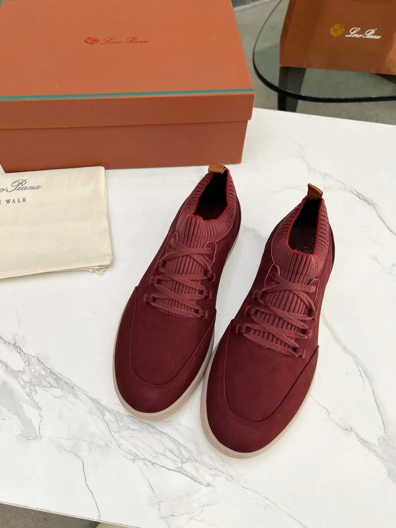 Loewe حذاء رياضي أسلوب حياة بكولار تريكو سويد بورجوندي 4