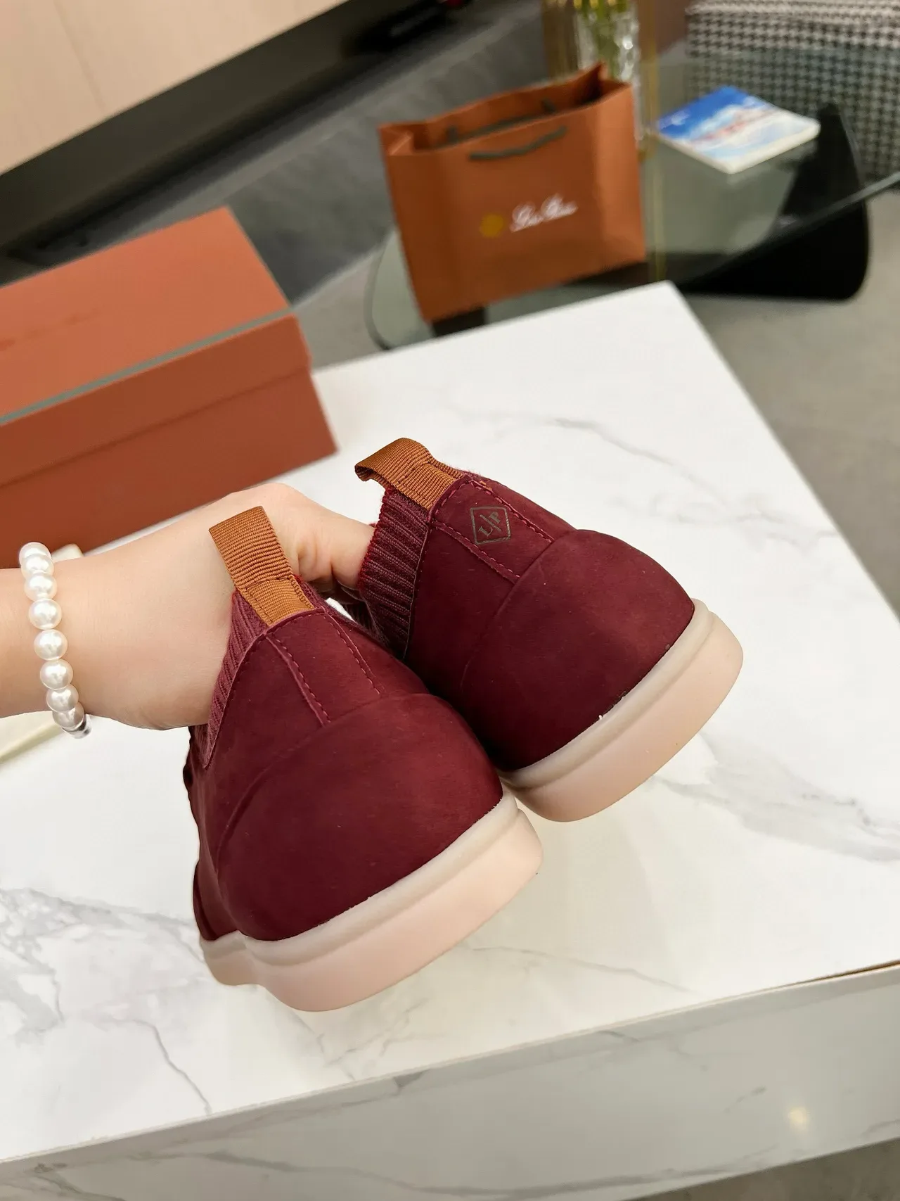 Loewe حذاء رياضي أسلوب حياة بكولار تريكو سويد بورجوندي 6