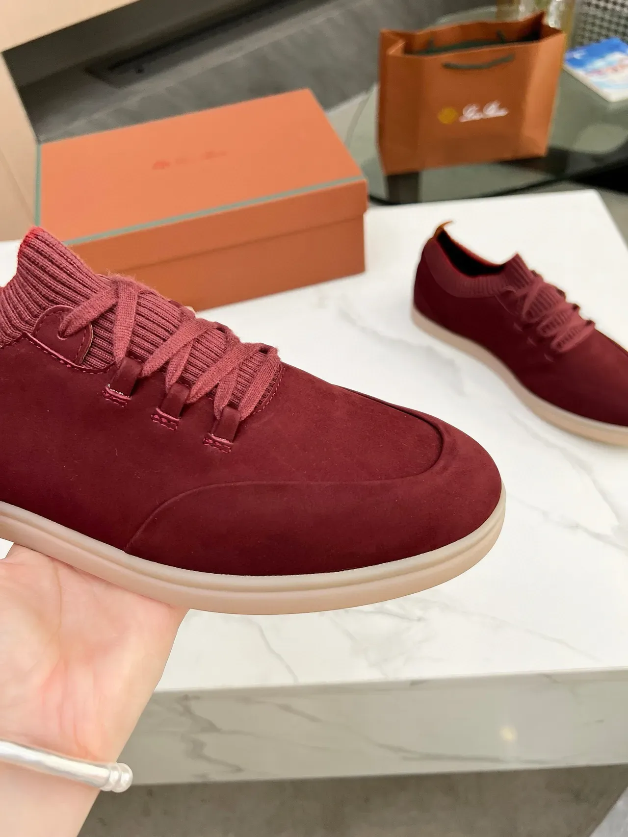 Loewe حذاء رياضي أسلوب حياة بكولار تريكو سويد بورجوندي 7