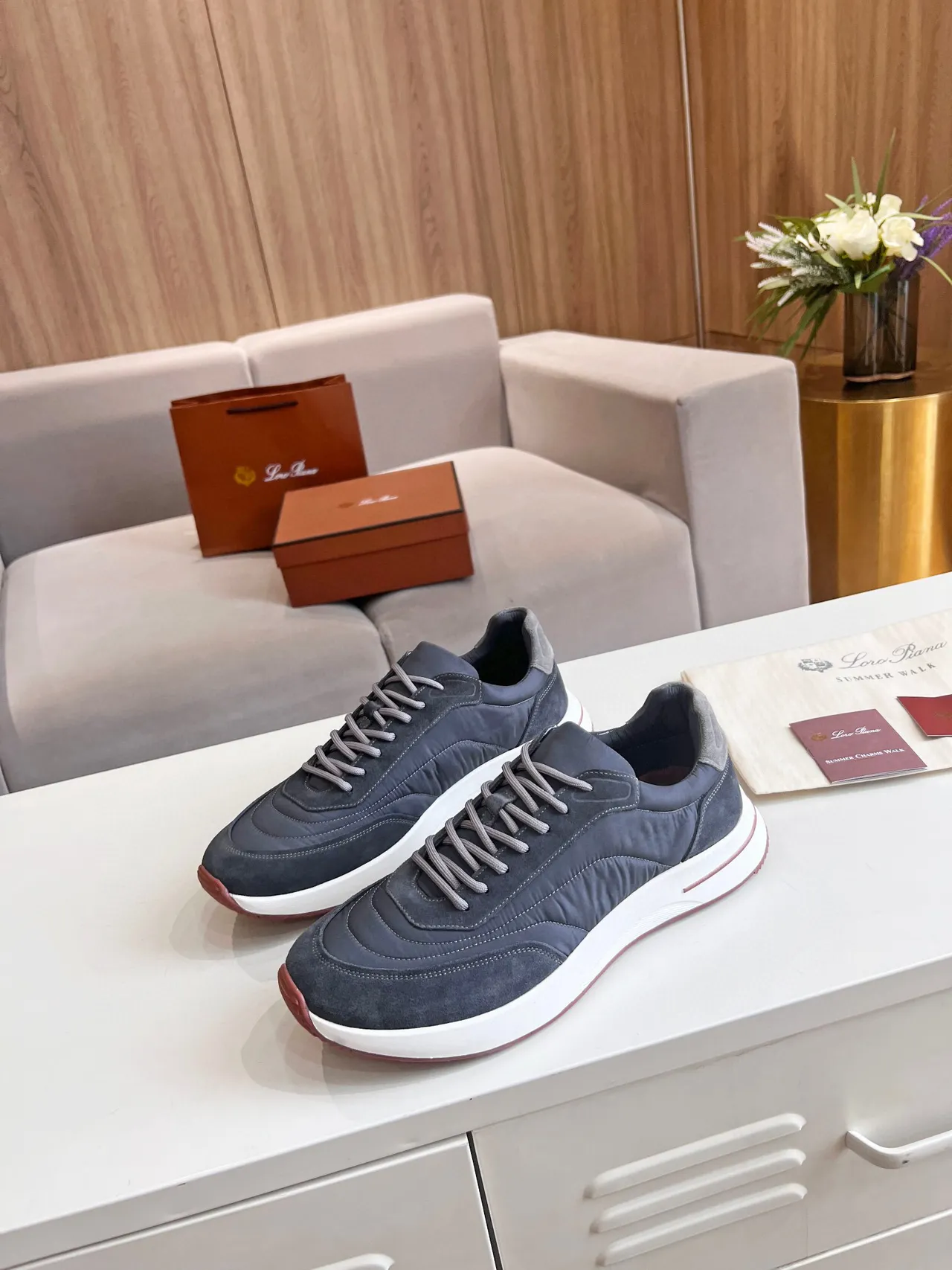 Loro Piana Sneakers Lifestyle en Daim Gris et Nylon 7