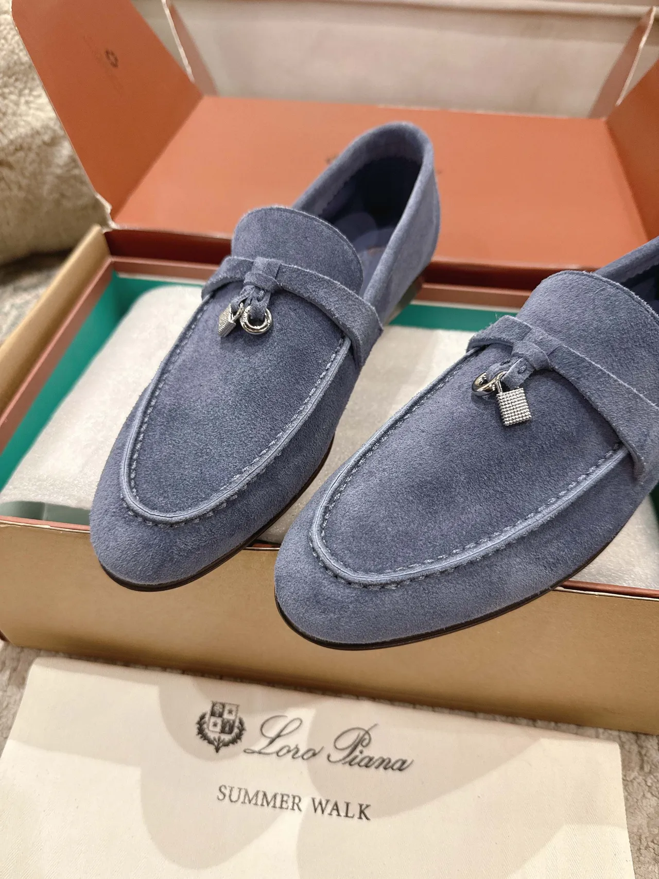 Loro Piana Summer Walk Mocassins en daim bleu 4