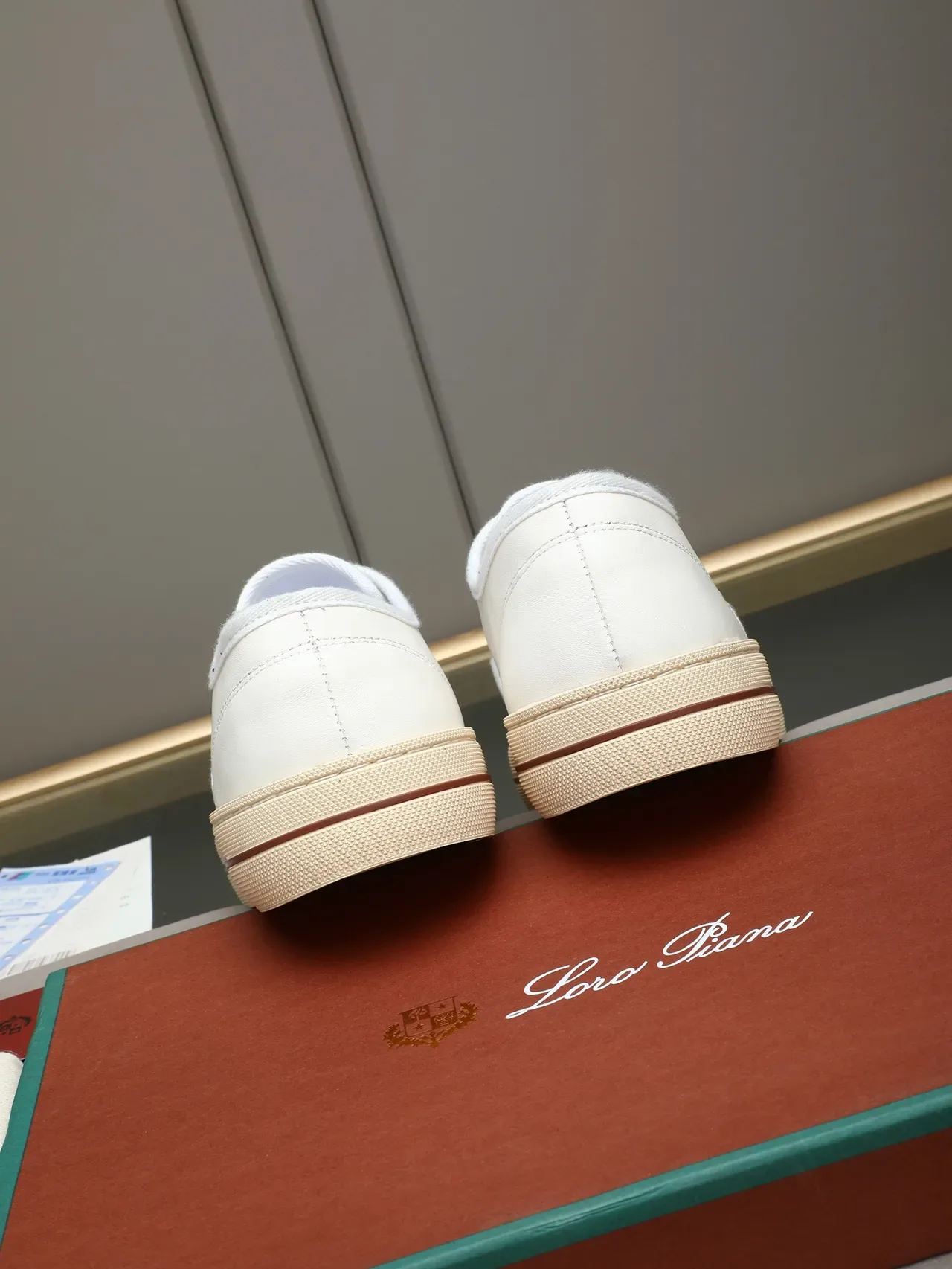 Loro Piana حذاء جلد أبيض كاجوال منخفض 4