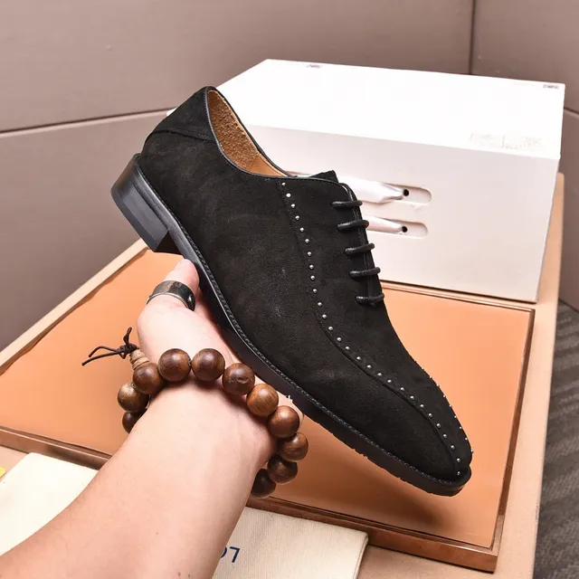 Louis Vuitton Preto Marrom Camurça Perfurações Completas Brogue 6