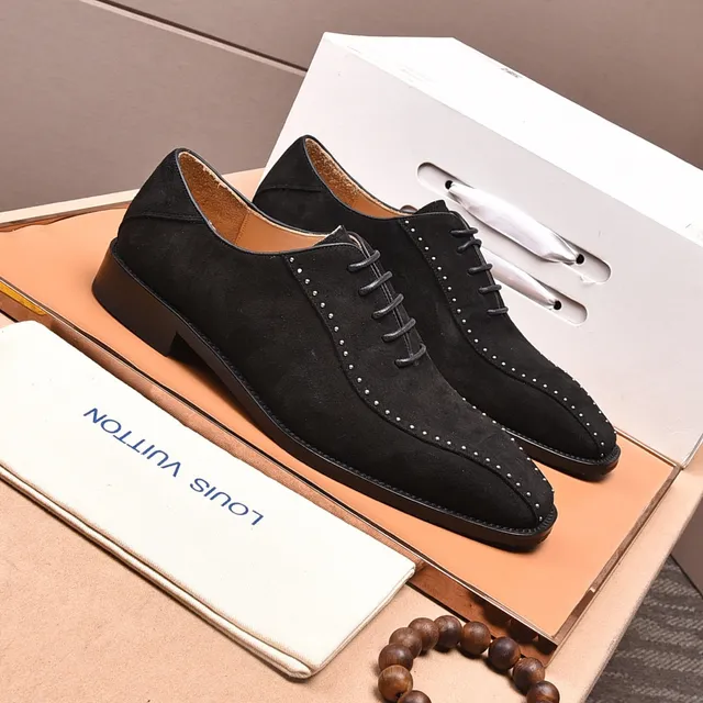 Louis Vuitton Preto Marrom Camurça Perfurações Completas Brogue 8