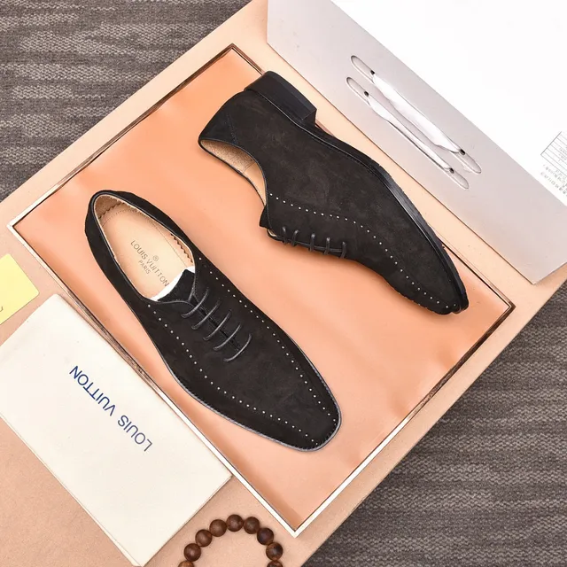 Louis Vuitton Preto Marrom Camurça Perfurações Completas Brogue 9