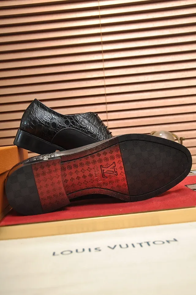 Louis Vuitton Black Cap-Toe Oxford Shoes 3