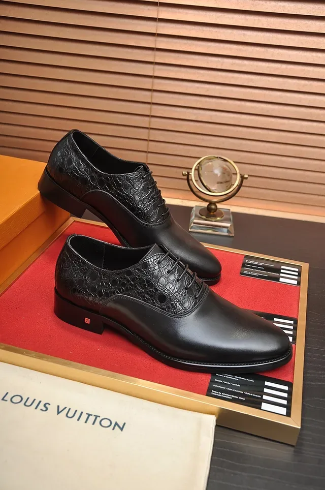 Louis Vuitton Black Cap-Toe Oxford Shoes 4