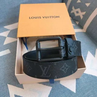 Louis Vuitton काला भूरा मोनोग्राम-कोटेड मैट हार्डवेयर चमड़े का बेल्ट