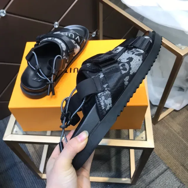 Louis Vuitton صندل كاجوال أسود رمادي متعدد الحزام قماش مونوغرام 6