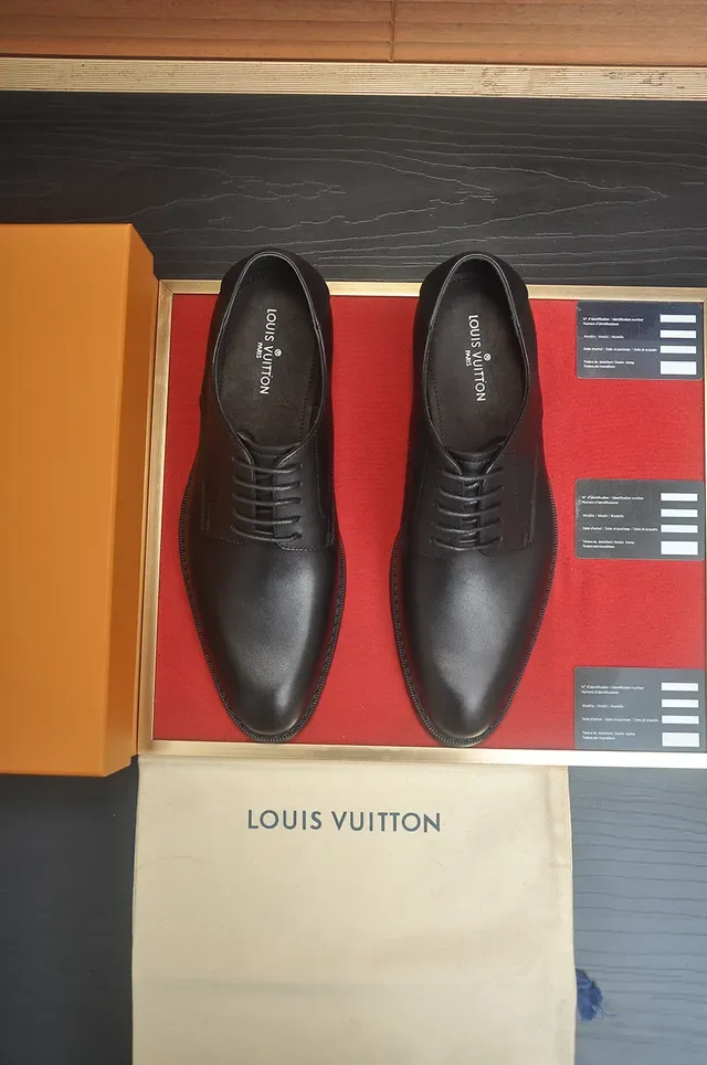 Louis Vuitton काले चमड़े की कैप टो ऑक्सफोर्ड जूते 5