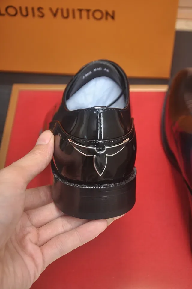 Louis Vuitton Black Patent Leather Cap-Toe Oxford Shoes 2