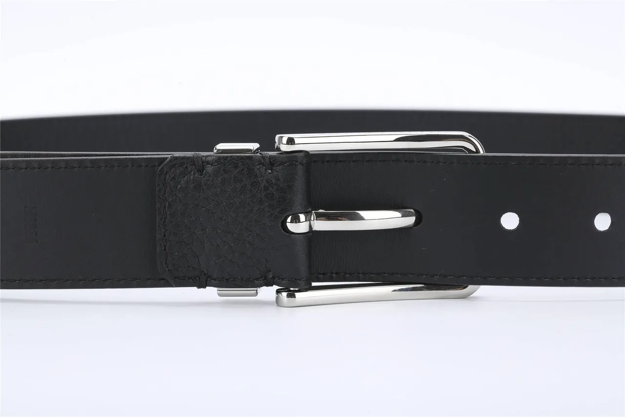 Louis Vuitton Black Silver Pebbled Rectangular Buckle Leather Belt 6