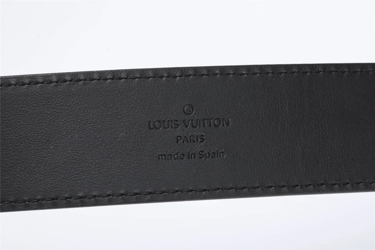 Louis Vuitton Black Silver Pebbled Rectangular Buckle Leather Belt 8