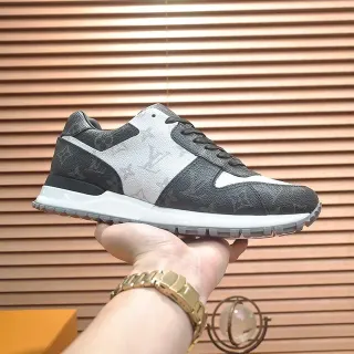Louis Vuitton Negro y Blanco Monogram Cuero Panelled Upper Zapatillas Lifestyle