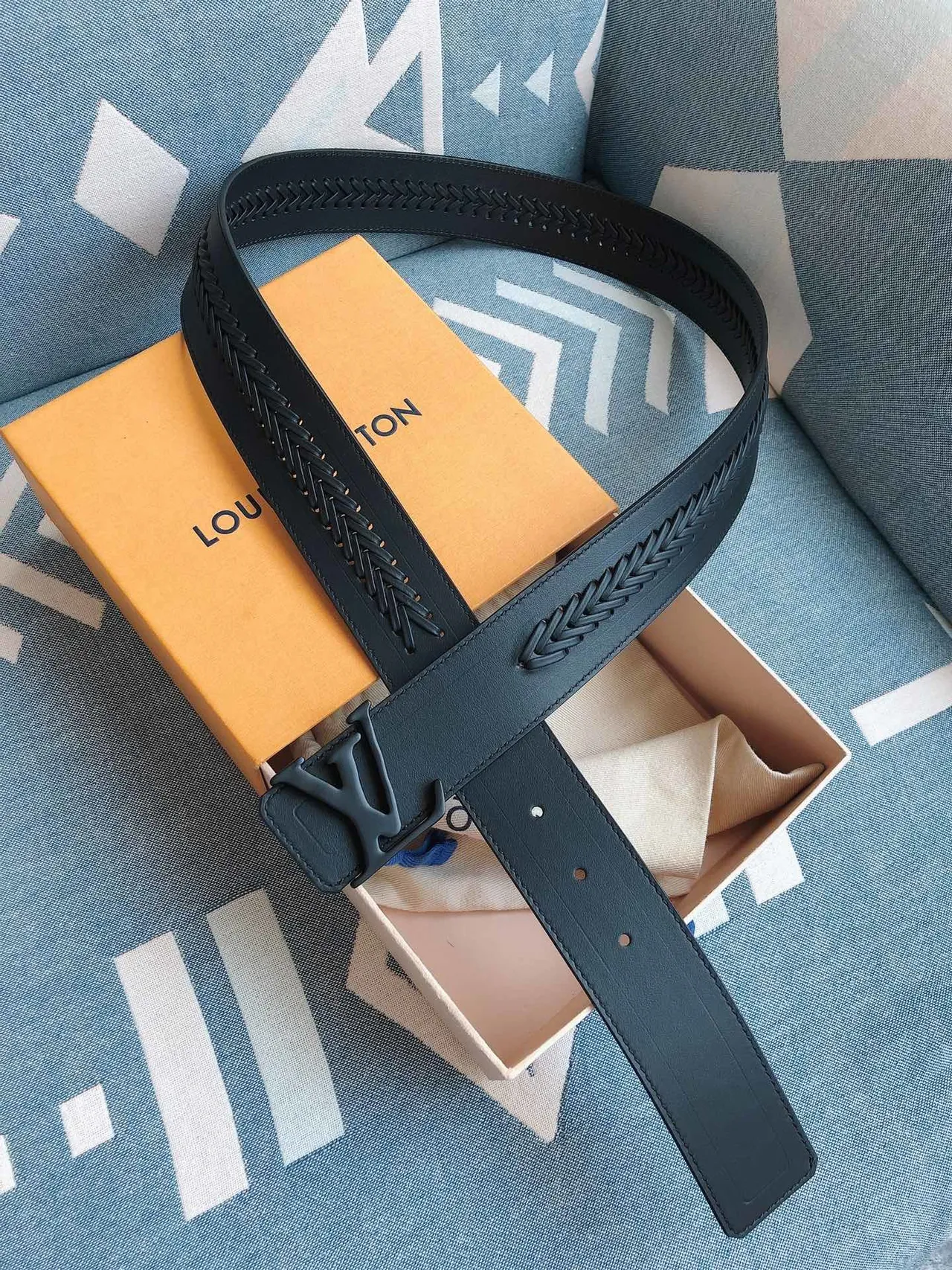 Louis Vuitton Braided Black Matte Embossed Strap Leather Belt 3