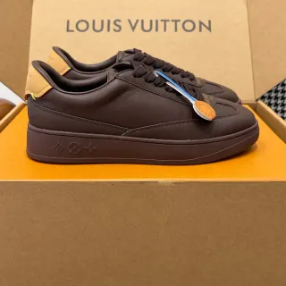 Louis Vuitton Sneakers Lifestyle Marron Beige Low-Top en Cuero