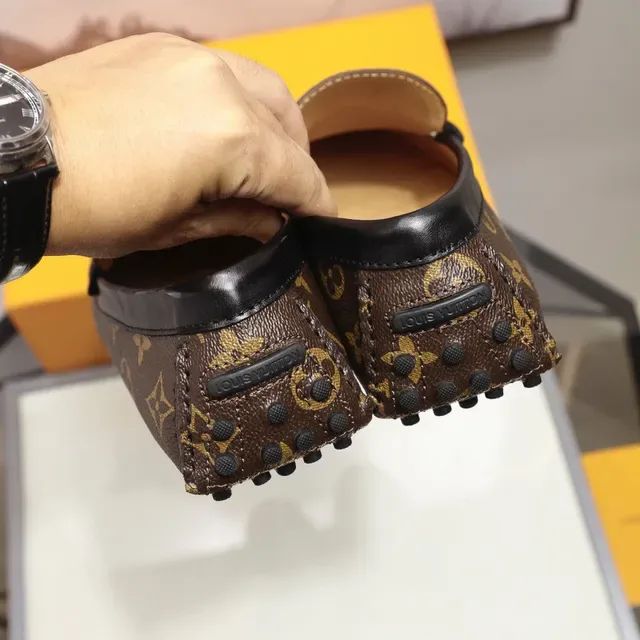 Louis Vuitton Mocassim Marrom Preto Monograma Lona Borda de Couro 2