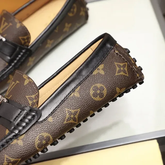 Louis Vuitton Mocassim Marrom Preto Monograma Lona Borda de Couro 5
