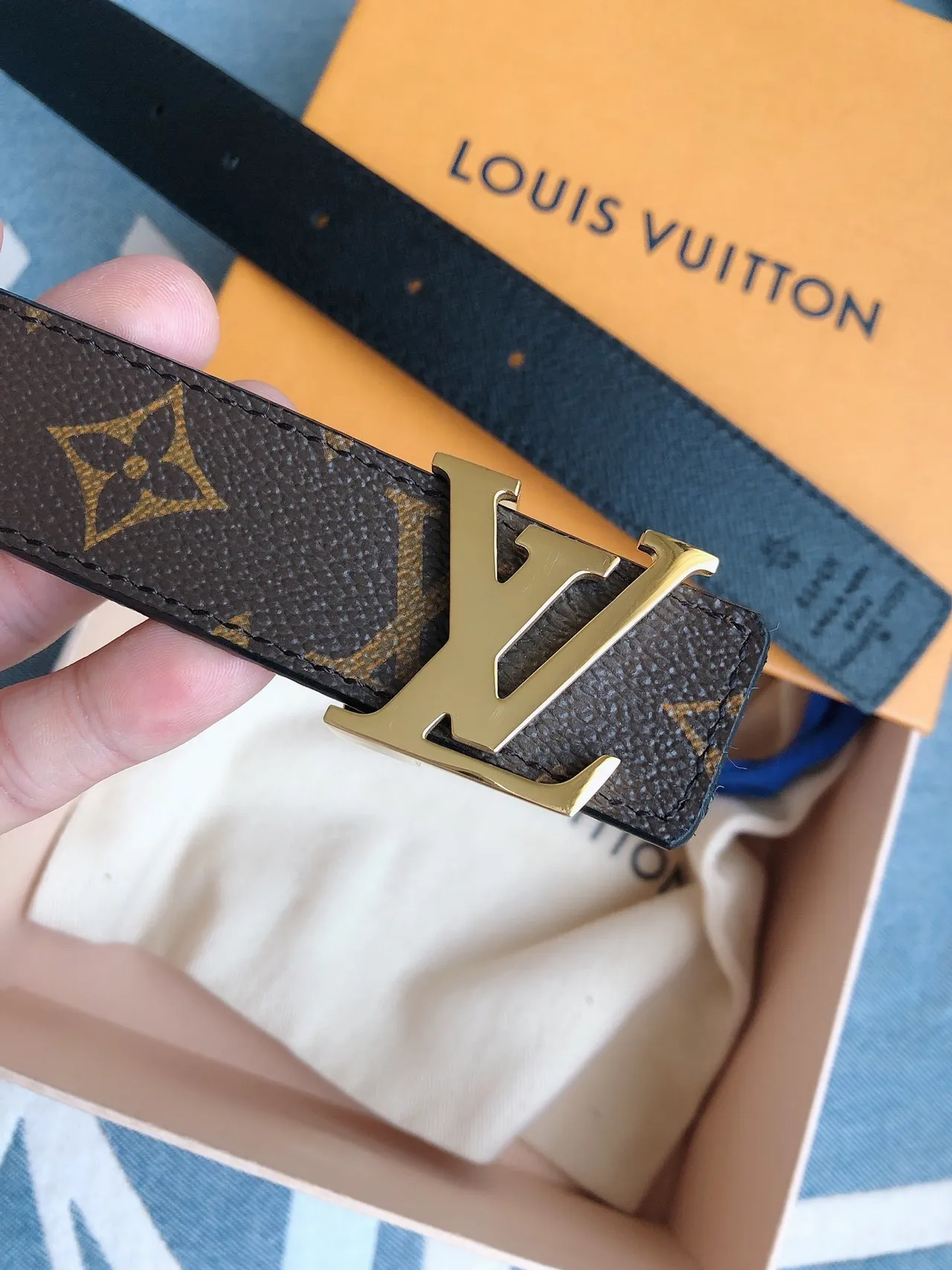 Louis Vuitton Brown Gold Monogram Canvas LV Buckle Leather Belt 6