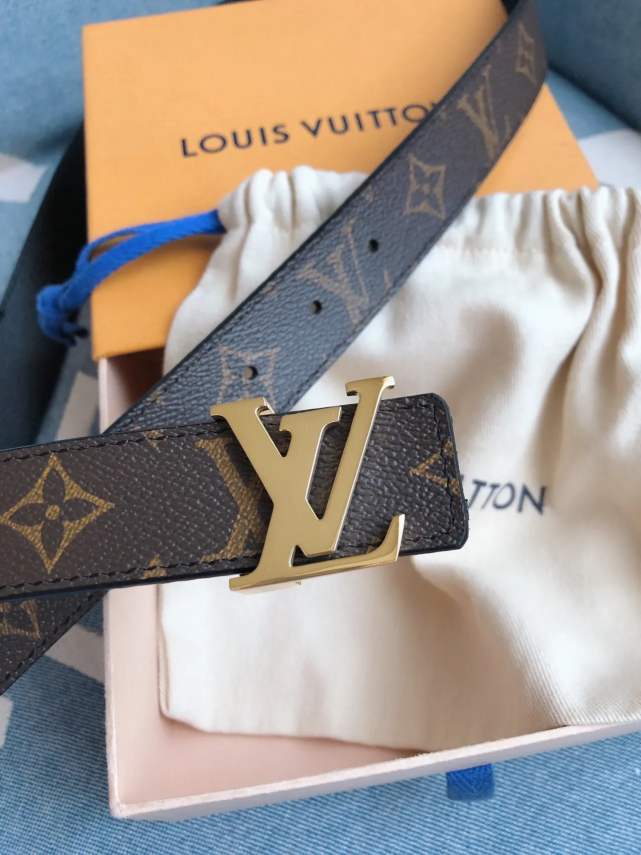 Louis Vuitton Brown Gold Monogram Canvas LV Buckle Leather Belt 8