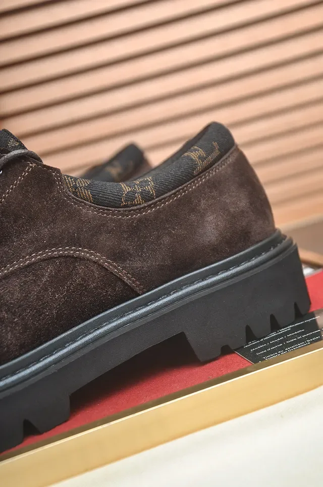 Louis Vuitton Chaussures Casuales Marron Daim Moc-Toe Lug Sole 2