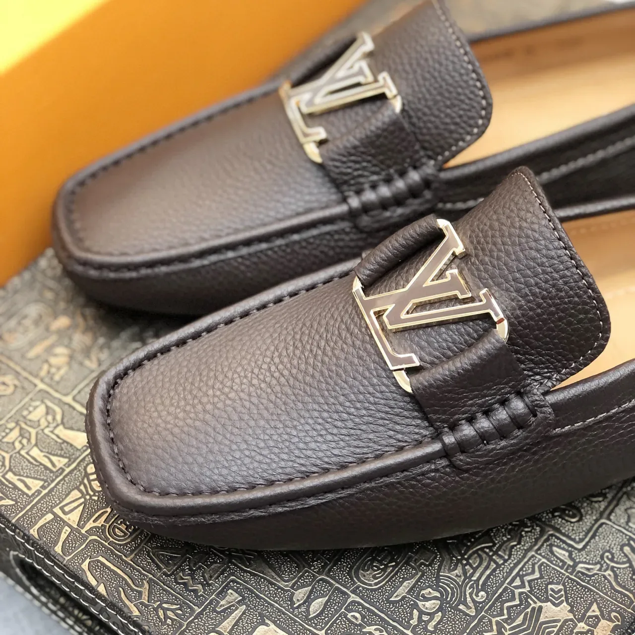 Louis Vuitton Buckle Loafer Brown Pebbled Leather Men's Loafers 5