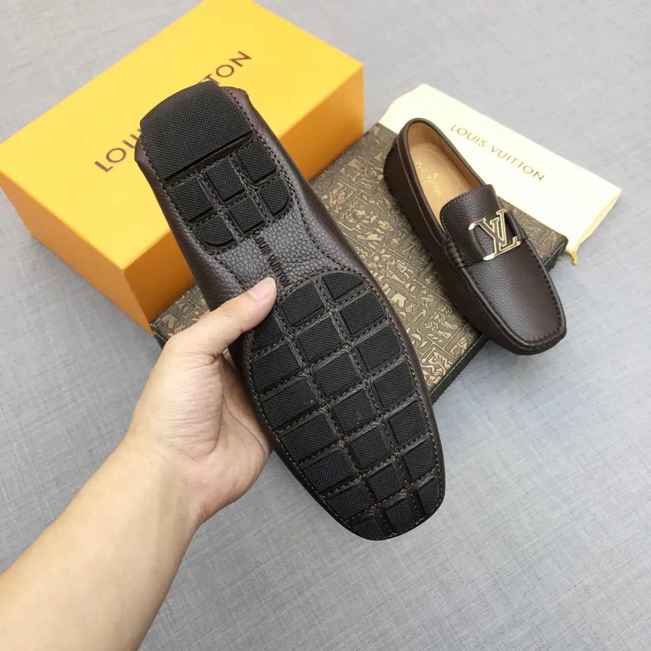 Louis Vuitton Buckle Loafer Brown Pebbled Leather Men's Loafers 7