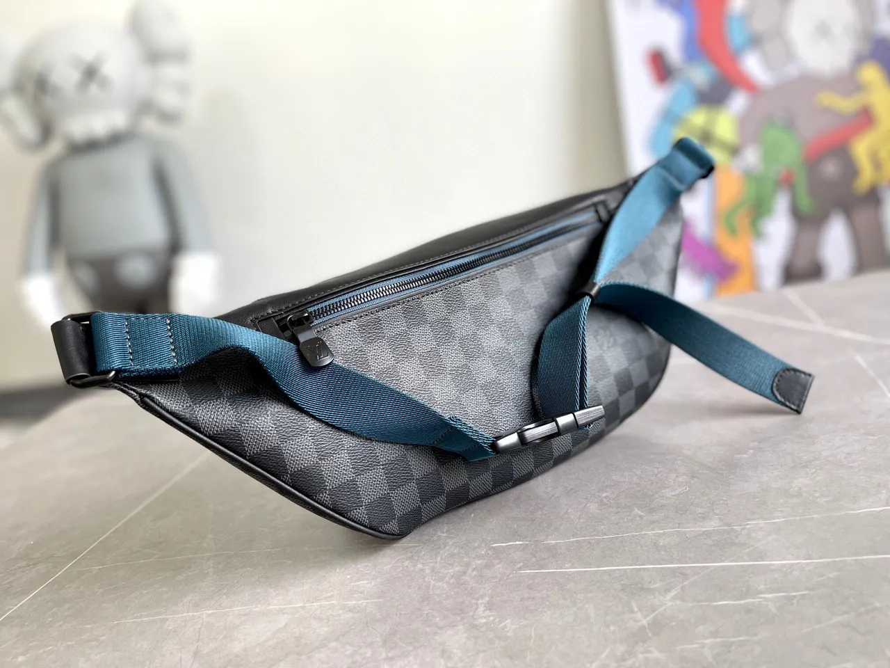 Louis Vuitton Bumbag Damier Graphite Lona Xadrez Bolsa de Cintura de Moda 5
