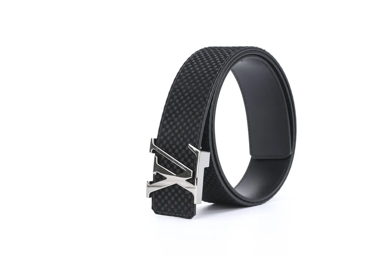 Louis Vuitton Carbon Fiber Texture LV Monogram Buckle Leather Belt 5