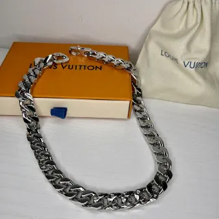 Louis Vuitton কার্ব-লিঙ্ক চেইন সিলভার-টোন নেকলেস
