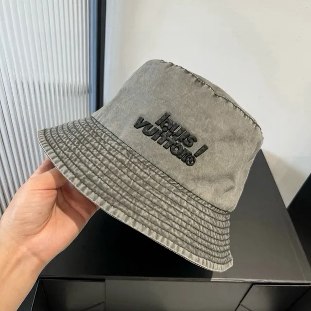 Louis Vuitton Logotipo Bordado Sombrero Bucket Gris Lavado 6