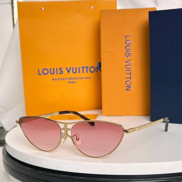 Louis Vuitton نظارات شمسية ذهبية زرقاء كات آي هيكل مونوغرام عدسات 3