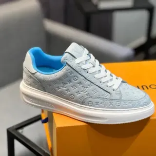 Louis Vuitton Zapatillas Lifestyle Plataforma Low-Top de Cuero con Monograma Embossed en Gris Azul