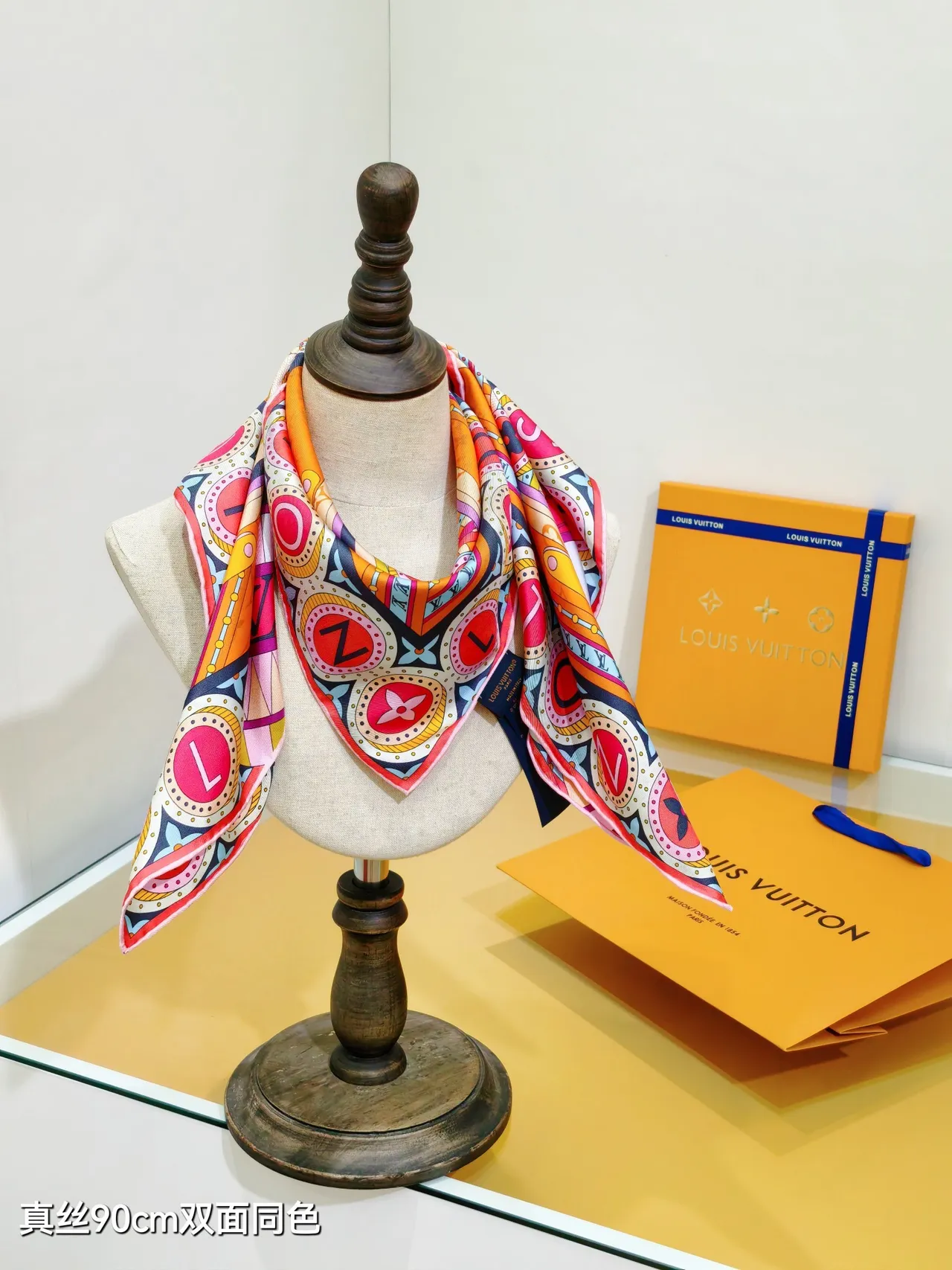 Louis Vuitton Jeu de Voyage 90 रेशम स्कार्फ 2