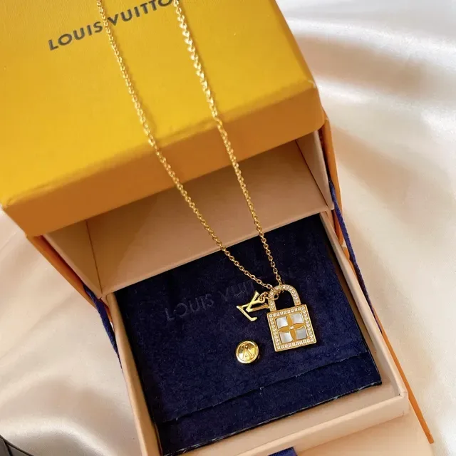 Louis Vuitton Lockit গোল্ড হোয়াইট প্যাডলক পেন্ডেন্ট মাদার অফ পার্ল ইনলে নেকলেস 7