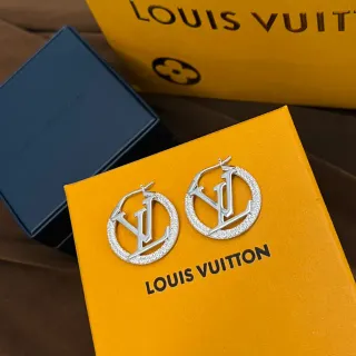 Louis Vuitton LV दायरी Pavé Hoop أقراط
