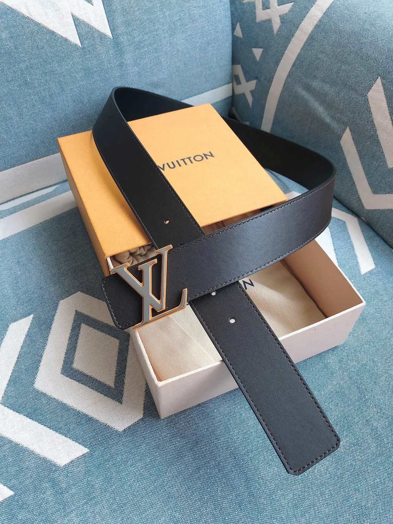 Louis Vuitton LV Initiales Brown Leather Belt 2