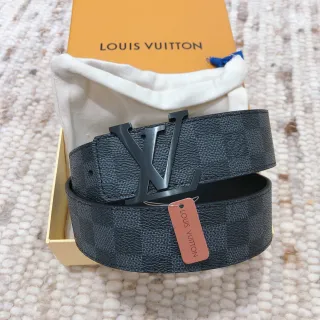 Louis Vuitton LV Initiales Damier Graphite Cinto de couro